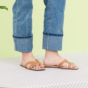 NCY by MOLECA BRILHO Camel